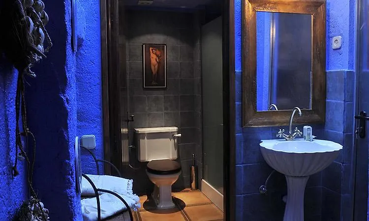 Las Moradas Del Unicornio Guest House Pubol